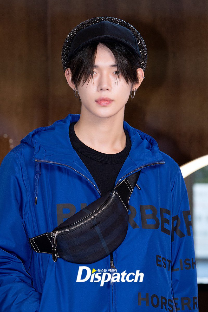 txt_sarangdan2's tweet image. 221018 버버리 오픈행사 #투모로우바이투게더 #연준 기사 사진 모음