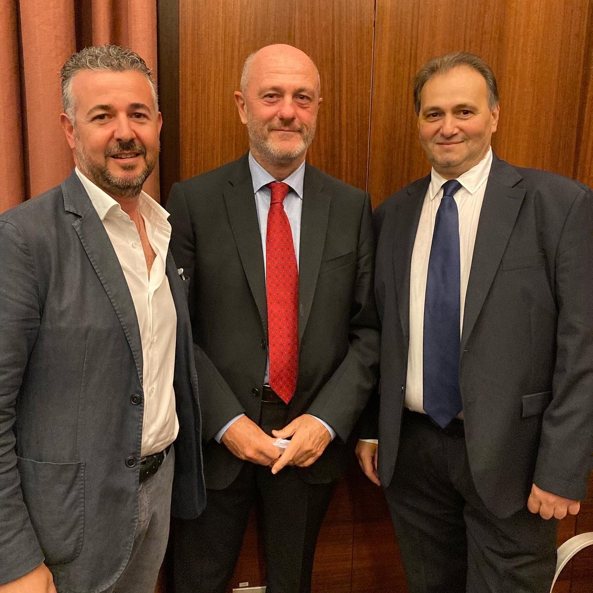FongaMarcello's tweet photo. 60ª Assemblea Nazionale Firenze 16 Ottobre 2022 - inizia una nuova era !
#tennis #padel #fitp @federtennis https://t.co/3maQhJ0fjj
