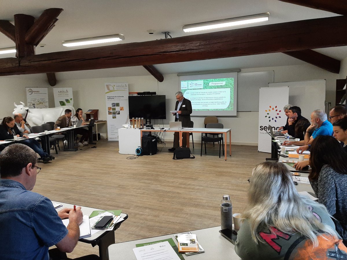 Aujourd'hui c'est la journée #fourragères <a href="/semaeEst/">Semae Est</a> à l'attention des #distributeurs de #semences. L'autonomie protéique et en fourrages seront au cœur des échanges. 
<a href="/CapProteines/">Cap Protéines</a> <a href="/Arvalisofficiel/">ARVALIS</a> <a href="/AFPF_FrPrairie/">Asso Fr pour les Prairies et les Fourrages</a>  <a href="/BarenbrugGroup/">Barenbrug</a>  <a href="/Limagrain/">Limagrain</a> <a href="/GroupeCAL/">Groupe CAL</a> <a href="/Coopceresia/">Cérèsia</a>