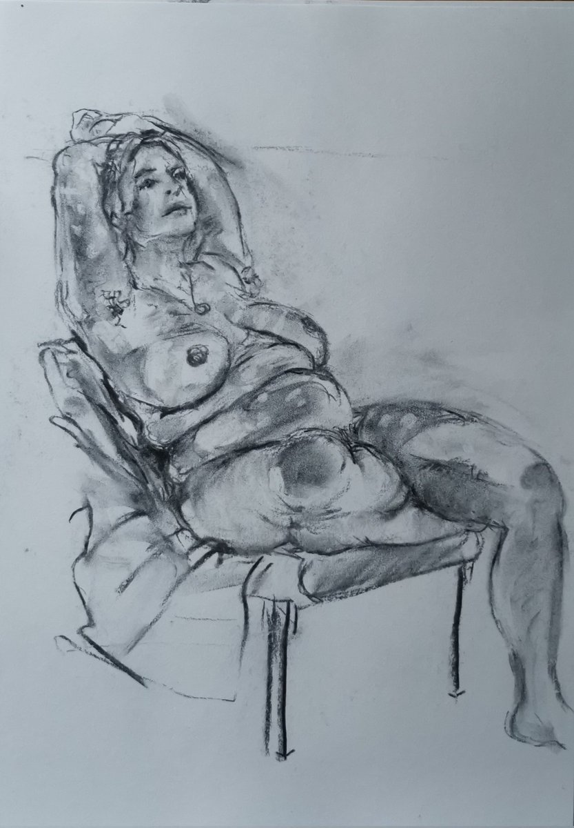 It's been ages since I did any #LifeDrawing and I always forget how much I love it #Charcoal #CharcoalDrawing #FigureDrawing