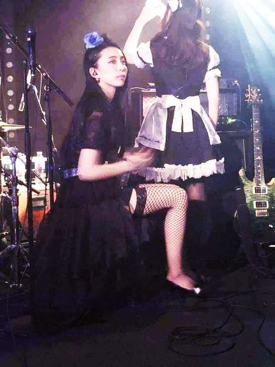 Jbezos2's tweet photo. Band-maid Saiki makes me so hard, pumping my rock hard morning wood to her 🥵 make me cum for her https://t.co/lvoHI7oDaw