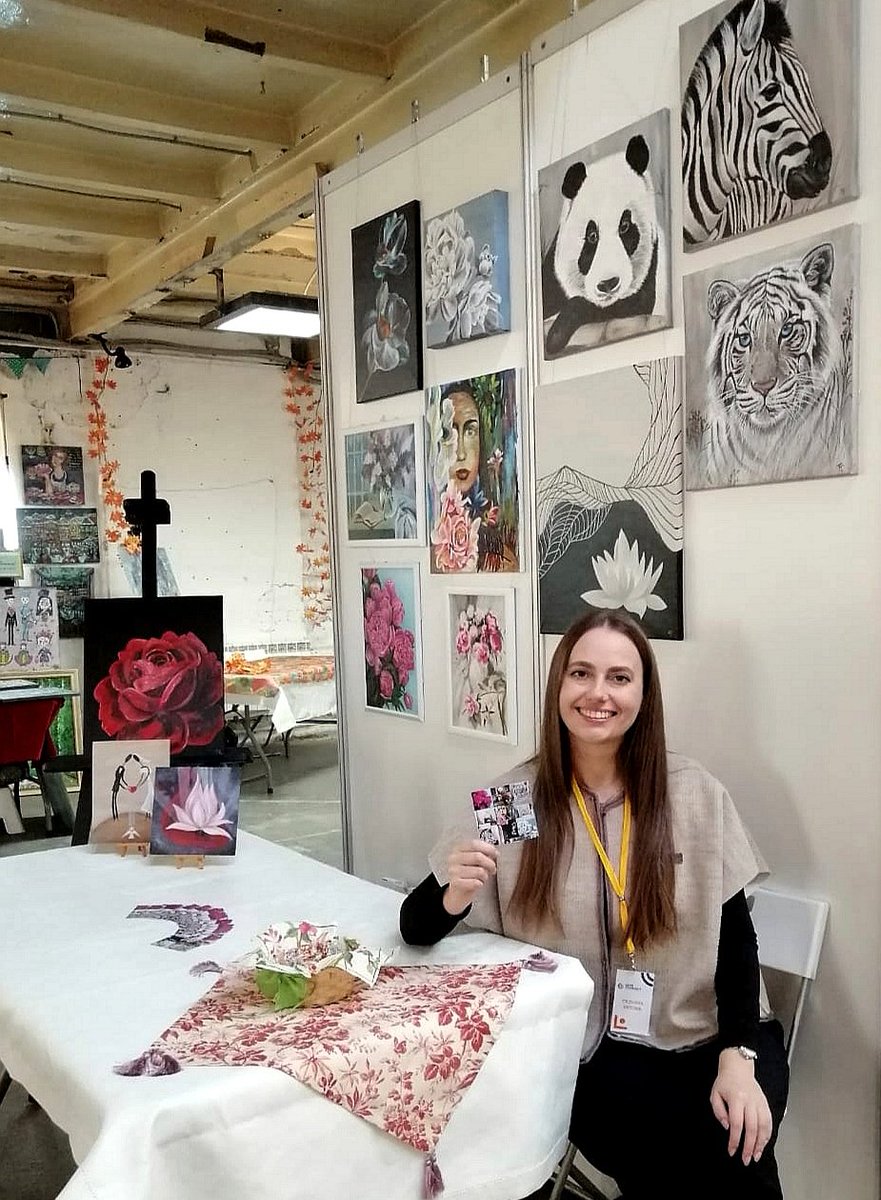 Hi my dear #NFTfamily! I want to share my gladness - last weekend i was invited to present my arts at the exhibition at the first time 🎉
I also want to wish you all a great success offline &amp; online and a constant sales! 💰🏆 Believe in yourself! 
#nftarti̇sts #NFTCommunity
