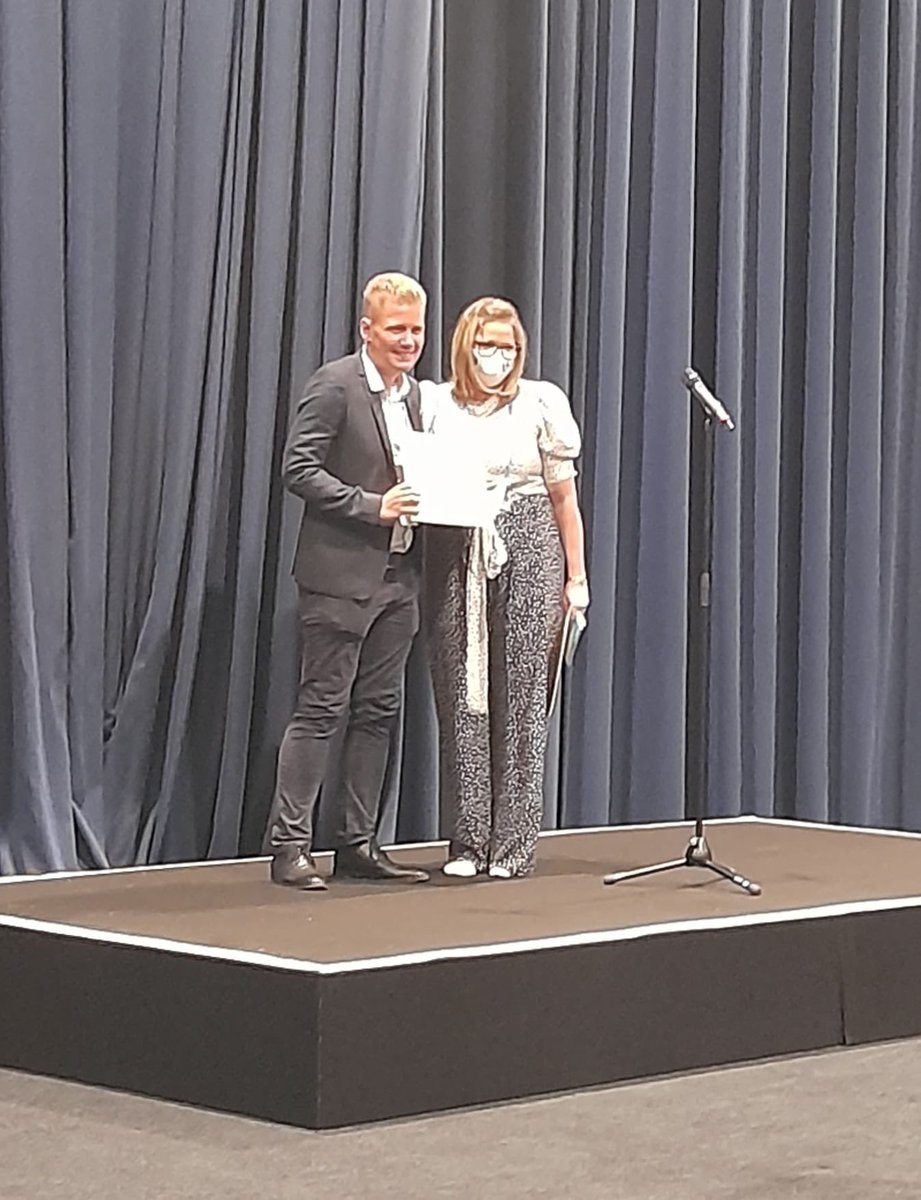 Happy pharmacy technician day.  I have been lucky to work with some fantastic techs over the years but special shout out to my severe asthma tech <a href="/chriso128/">Chris Whitehurst</a> who is a perfect example of the amazing and innovative work technicians can do 👏<a href="/MFT_Pharmacy/">MFT_Pharmacy</a>