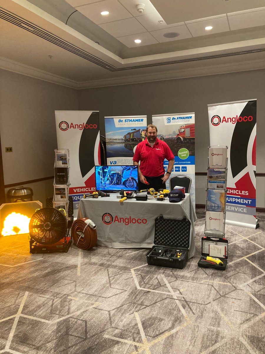 Angloco's tweet photo. All set up and ready for the Airport Fire Officers Association @AFOA_UK
#affv #AirportFireRescue #AviationFirefighter #AirportFirefighting #AirportFirefighter https://t.co/wtU0WD1Vk0