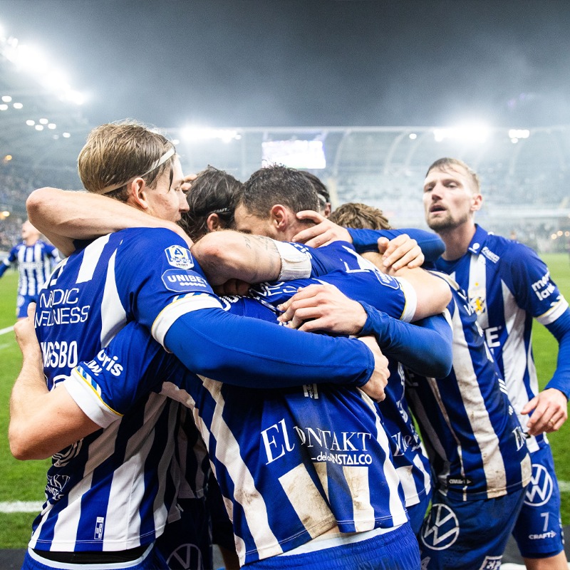IFKGoteborg's tweet photo. 😇| Kamrater, hur mår vi idag?

Biljettförsäljningen till AIK hemma nästa måndag har gått i en rasande fart sedan slutsignal igår!

Se till att säkra din plats på Gamla Ullevi – innan det är för sent!

#ifkgbg