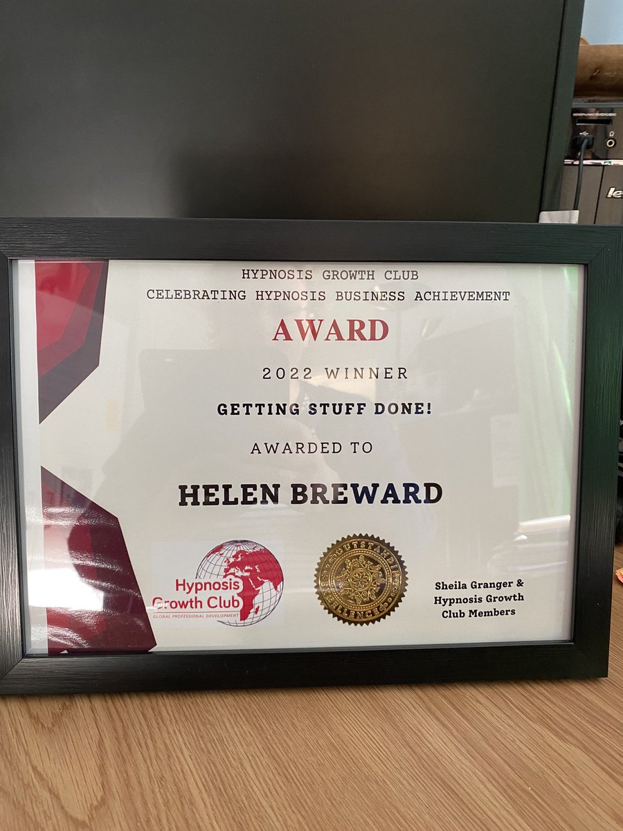 HelenBreward's tweet photo. I’m honoured to have received this business award for  ‘getting stuff done’. As a result my business has grown over the past year https://t.co/dYuG3LMj37