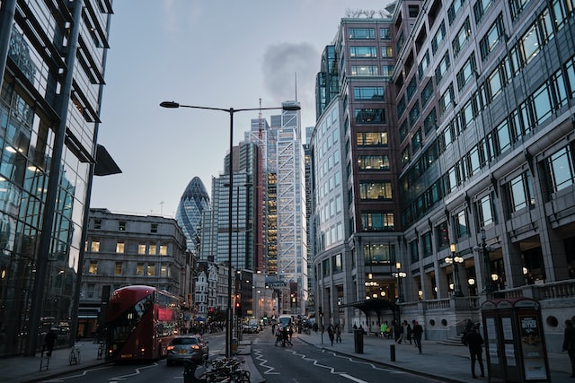 Andron Facilities Management has signed a five-year contract with JLL Property &amp; Asset Management UK for soft services across 141 sites 

Read more ➡️ 
twinfm.com/article/andron…

#FM #FacMan #FacilitiesManagement #FMContract