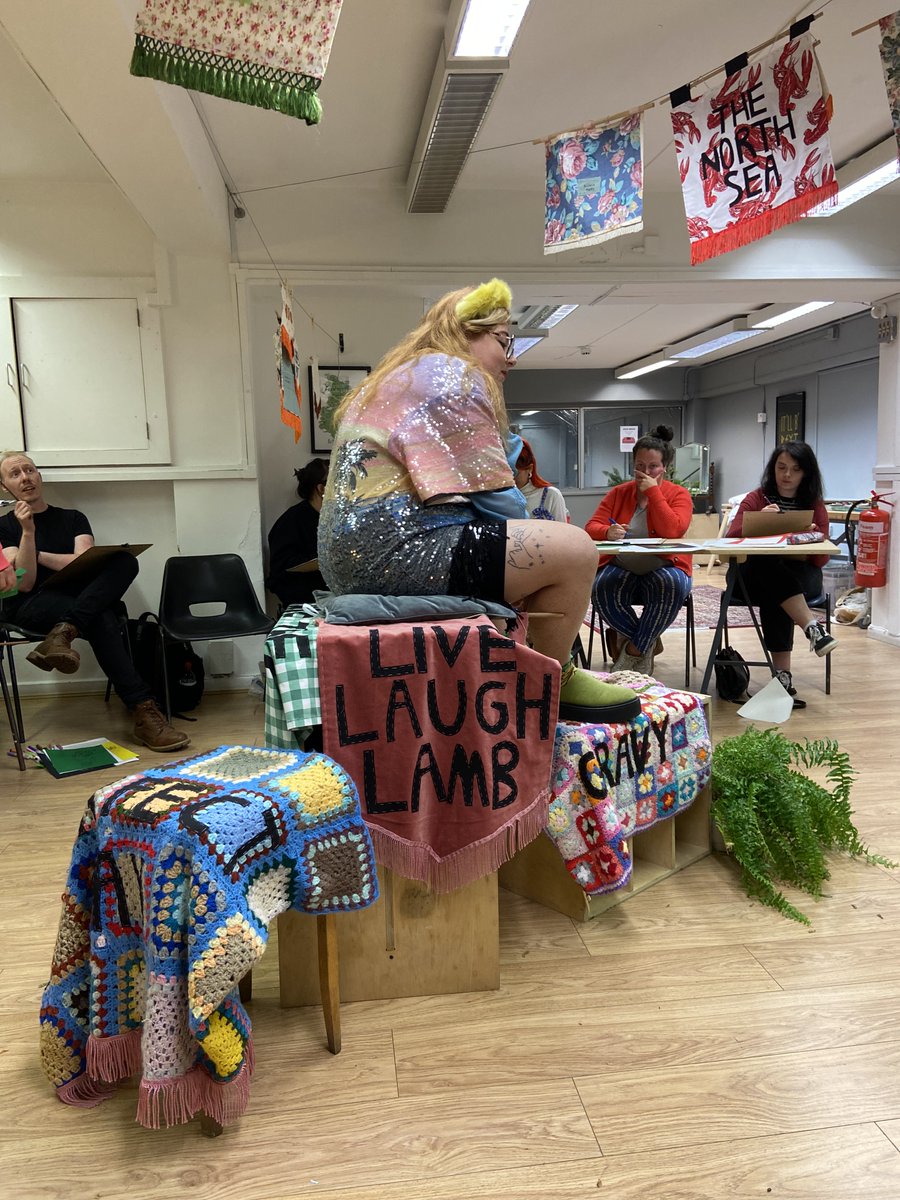 We're back @UnionStCowork for our clothed Lifedrawing workshop on Thursday 27th October 6pm endlesslovecreative.com/creative-works… #Sheffield #lifedrawingclass #elc