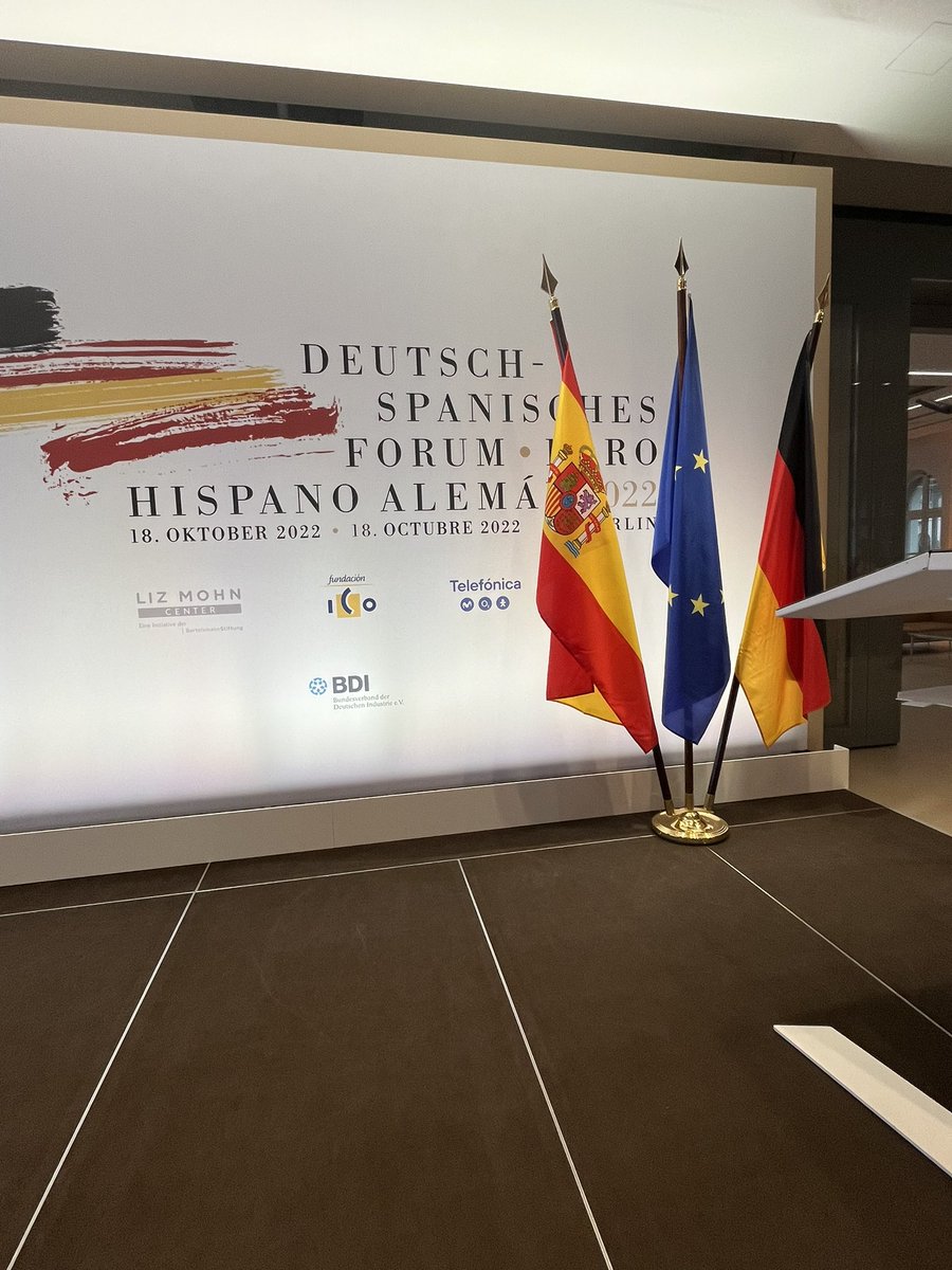 Seine Majestät Felipe VI., König von Spanien, und der Bundespräsident Frank-Walter Steinmeier eröffnen das diesjährige Forum #DSF2022

Deutsch-Spanisches Forum / Foro Hispano Alemán 2022 🇩🇪🇪🇸