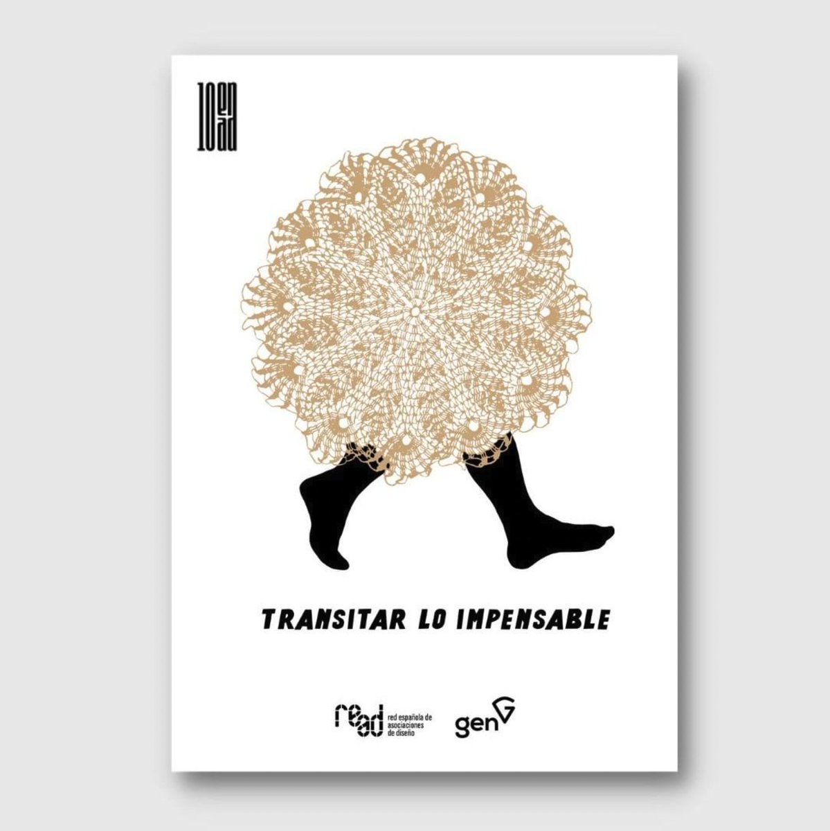 «Transitar lo impensable» es el título de la programación que GEN ha desarrollado con motivo de la celebración del #10ENAD.

Con el lema «Ciudades imaginadas, ciudades diseñadas» se pretende responder: ¿En qué tipo de ciudad queremos vivir? 

<a href="/myriamcea_/">Myriam Cea</a> es la autora del cartel.