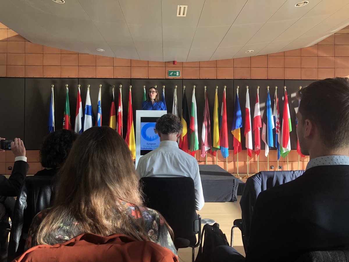 Michal Len tweet media