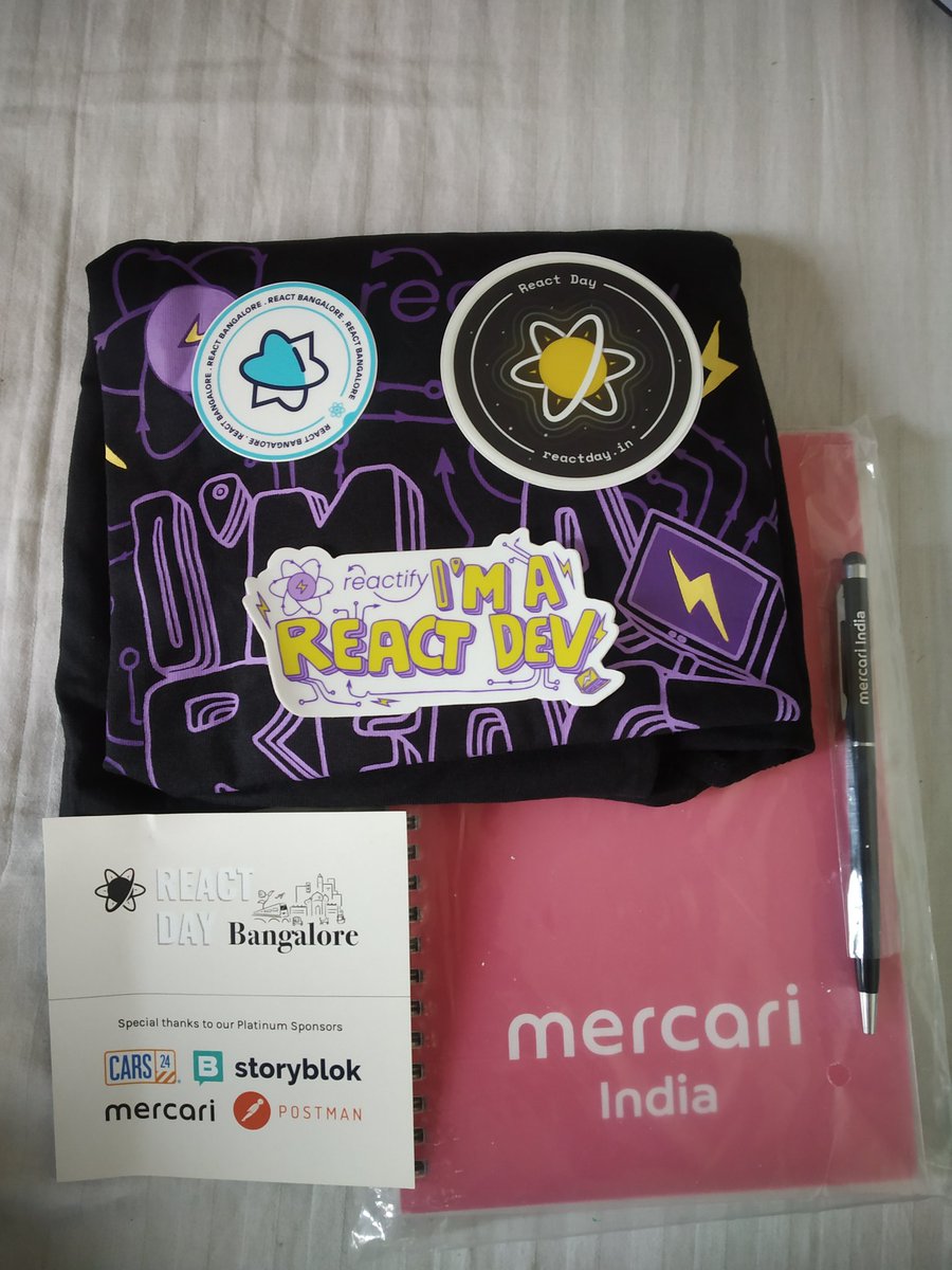 ayush_mishra_24's tweet image. These are so amazinggg🫠🥹♥️🤌..
Thank you so much @ReactDayIn @mercari_app for these swags!! 🥹🫶
#reactindia2022 #reactdaybangalore #mercari