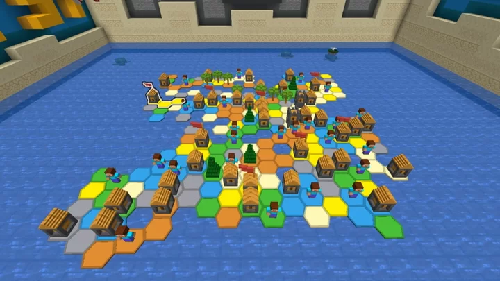 realplagiatus's tweet photo. My #mapprogression over the years. Check Alt text for context.
I first really got into mapmaking when I realized the potential of redstone. So I recreated games I knew with them, before making my own. I believe it was a @PietSmiet video that inspired me to make a 3 player map. https://t.co/hQWBwc1n1C