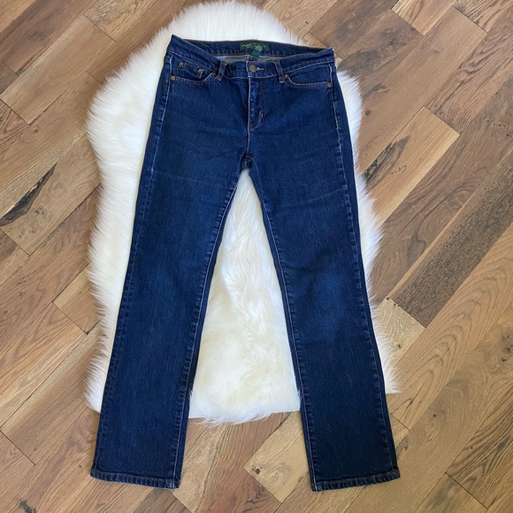 mamplusthree's tweet photo. So good I had to share! Check out all the items I'm loving on @Poshmarkapp #poshmark #fashion #style #shopmycloset #laurenralphlauren #joesjeans #lillypulitzer: https://t.co/SqMQVbXqhH https://t.co/3xbDASKGkV