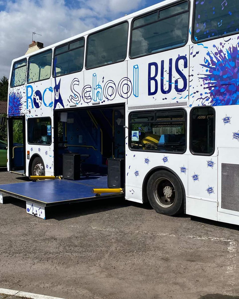 RockSchoolBus's tweet photo. Rollin’ Rock Cafe ☕️ 

Today we will be at the following locations:

Cowbit Playing Field - 11:30-12:30pm 
Donington Ruby Hunt Centre - 1:30-2:30pm
Pinchbeck Village Hall - 3:30-4:30pm 

See you there 👋

#musicformentalhealth #freeactivities #iveseentherockschoolbus https://t.co/lx9Qj1Ef3h