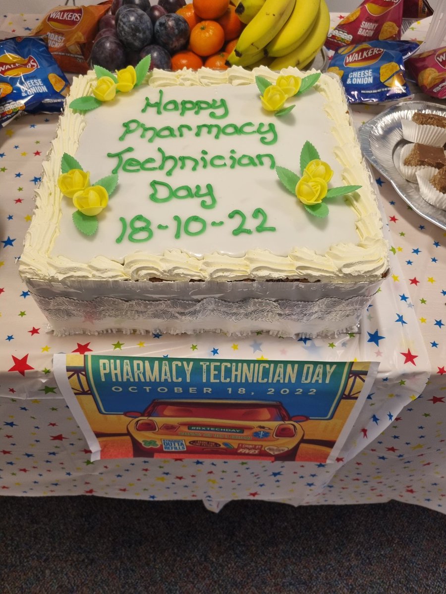 charliejayne72's tweet photo. Happy Pharmacy Technician day to all the hard working technicians in the @WesternHSCTrust! @NICPLD1 @APTUK1 #RxTechDay https://t.co/uzL5920ceB