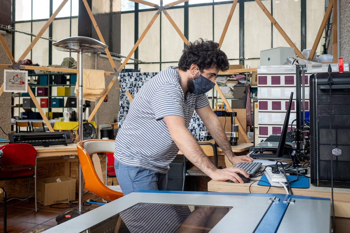 Nous sommes #mécène de la Mission Locale Nord-Isère🤝 Découvrez aujourd’hui ses belles actions en matière d’#inclusion #numérique.  
Suivez 4 jeunes dans leur découverte de l’#audiovisuel et dans le développement de leurs compétences 👉bit.ly/3EBLMQP