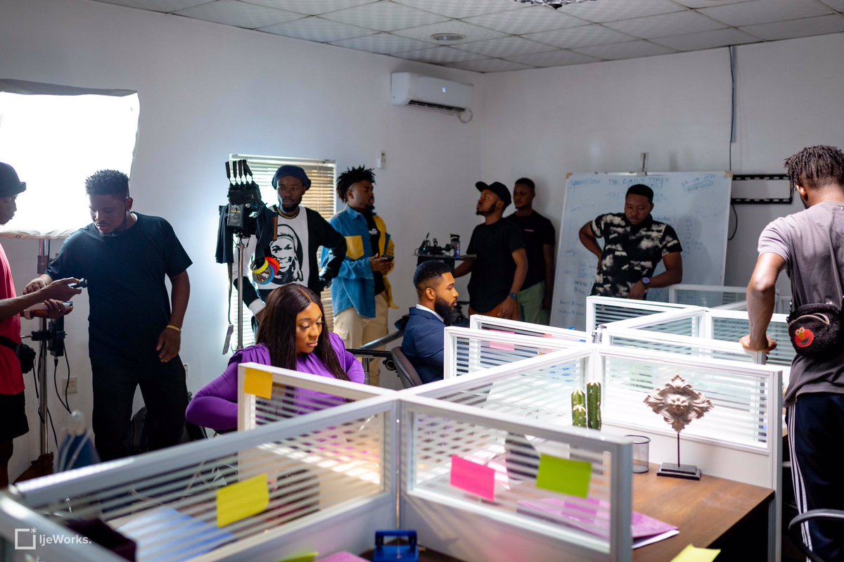 ijeworks's tweet photo. A lot of work goes into the beautiful and colourful TVC’s we see.

Here are some behind the scenes for @QuidaxAfrica television commercials 

#ijeworks #tvc #Quidax #bts #btsshoot https://t.co/k7oY5PTnrj