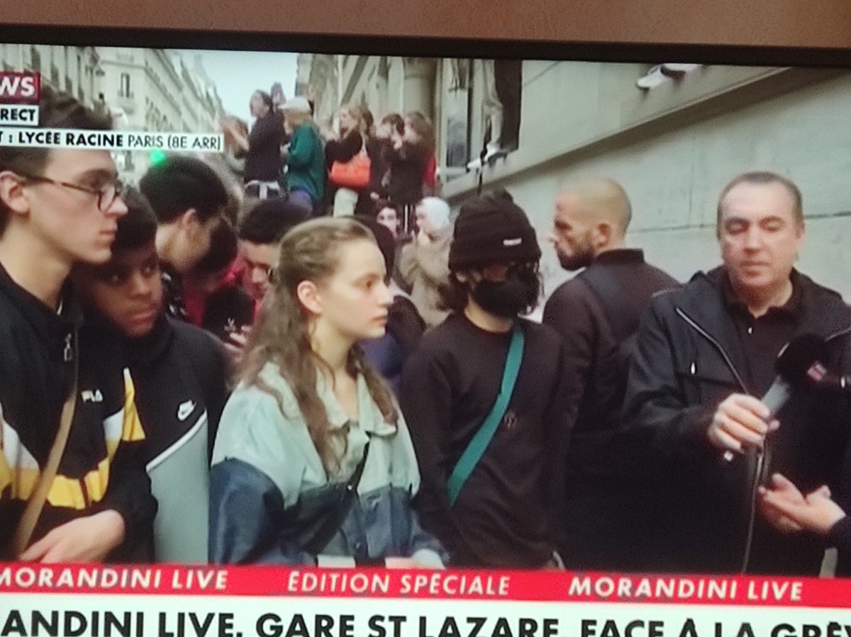 PASCALPOINTUD's tweet photo. #morandinilive et dire que ceux qui auj bloquent le lycée Racine sont incapables de dire leurs motivations de bloquer le droit à l'enseignement à 16 ans manipulés par la LFI et avoir un QI d'huitre au repos, bravo au jeune qui a expliqué aux branleurs sans courage leur 4 vérités https://t.co/FdQkVIolJn