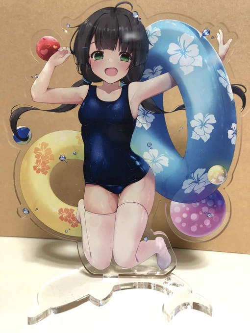 プレゼント用の先輩のアクスタ!こんな感じに仕上げて頂きました可愛い⋆⸜(* ॑꒳ ॑*  )⸝ 