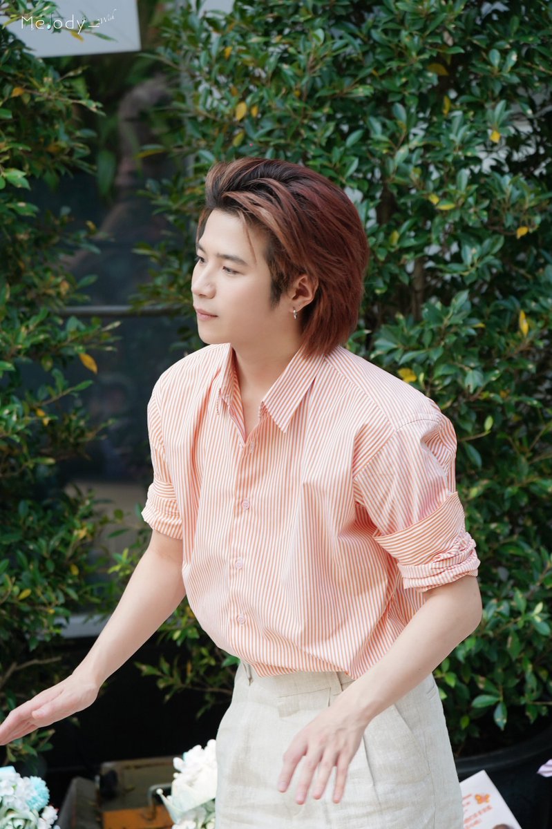 Melody2wishCNFC's tweet photo. 221018 📷
No hard candy, just let yourself across posture beauty.  @bplannnnn 
#คนของแปลน
#PlanRathavit https://t.co/tzoIr53HPh
