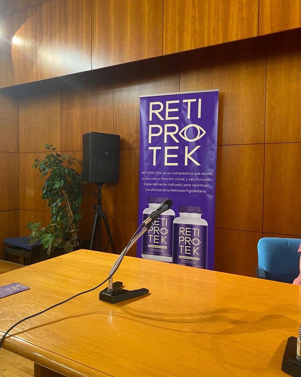 retiprotek's tweet photo. Hoy venimos a 𝐩𝐫𝐞𝐬𝐞𝐧𝐭𝐚𝐫 𝐧𝐮𝐞𝐬𝐭𝐫𝐨 𝐩𝐫𝐨𝐝𝐮𝐜𝐭𝐨 #Retiprotek 👁💊 a la sede la @ONCE_oficial 

➡️ ¿Quieres 𝐬𝐞𝐠𝐮𝐢𝐫 𝐞𝐧 𝐝𝐢𝐫𝐞𝐜𝐭𝐨 𝐥𝐚 𝐩𝐫𝐞𝐬𝐞𝐧𝐭𝐚𝐜𝐢𝐨́𝐧 y enterarte de todos los detalles? 👉 https://t.co/k7Ed3x2r6I https://t.co/oQ2pLdnqzY