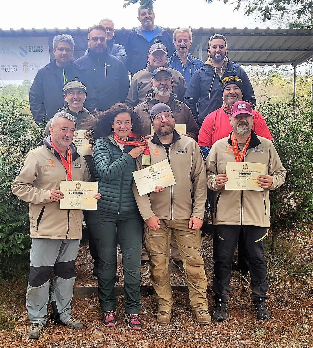 rfedeto's tweet image. 🥇 Conchita González, con dos impactos a 405 metros, logra el primer oro del Campeonato de #España 🇪🇸 de F-Class 22 Extreme Long Range, nueva 🆕 y atractiva competición de larga distancia de la @rfedeto organizada por el Club Cabe de Monforte de Lemos (#Lugo).

#shooting #tiro