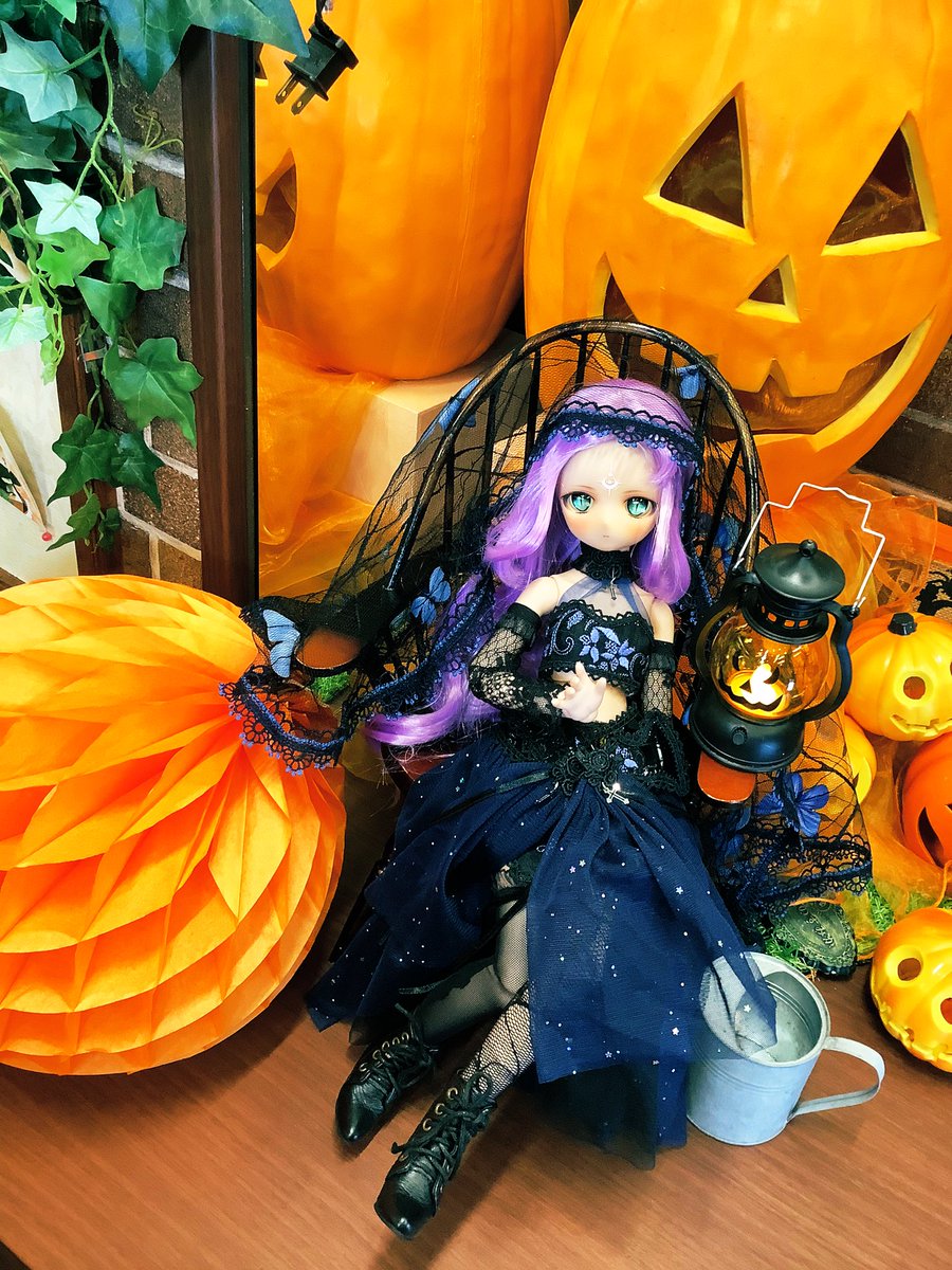 toel_uru's tweet photo. #777っ子
#アゲハ服
#corashop
#VIVIYA
#HISYOアイ
ハロウィン in 秋葉原ド-ルポイント https://t.co/OLGI0PtGFP