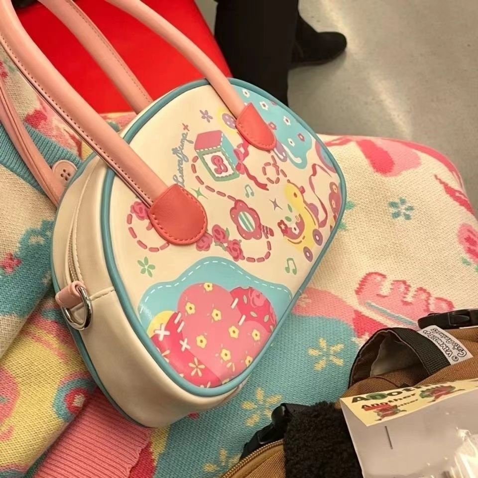 studythread__'s tweet photo. Cute shoulder bag ideas. used for informal 💐

  — a thread https://t.co/g7mZUnMUpq