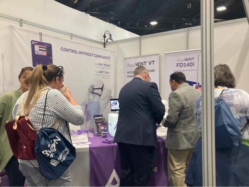 EakinResp's tweet photo. A great first day at the joint #IACCNConf2022 and #BACCNConf2022, meeting healthcare professionals from across the UK and ROI and highlighting how our equipment and consumables can give you the #controlwithoutcomplexity.
Day 2, we are ready for you! 🤩
@BACCNUK @IACCN_ https://t.co/TKwVzXVWAN