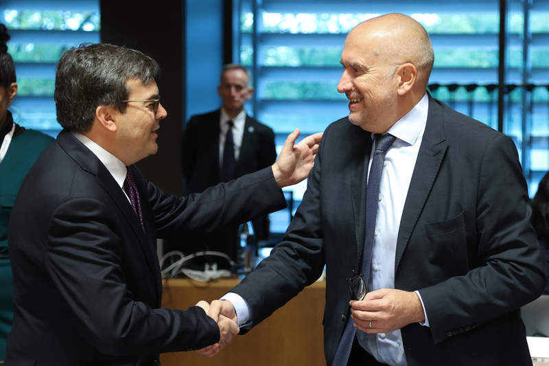 ItalyinEU's tweet photo. 🇮🇹🇪🇺| In corso a #Lussemburgo 🇱🇺 il Consiglio Affari Generali con il Ministro @amendolaenzo
In agenda:
🔹Consiglio europeo #EUCO
🔹Legge elettorale 🗳️elezioni Parlamento 🇪🇺
🔹Conferenza sul futuro dell'Europa #COFEU
🔹Stato di diritto in 🇵🇱
Più info:
https://t.co/PntT1mzMm8 https://t.co/y7oC4bK5ta