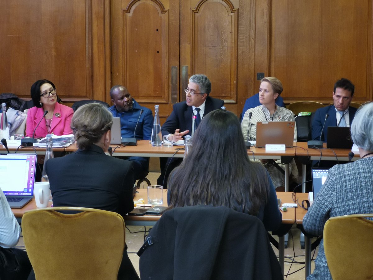 In our latest blog we discuss last month's meeting of statisticians from around the world, the work they discussed and the plans they made for the future. uksa.statisticsauthority.gov.uk/news/a-meeting… <a href="/UNStats/">UNStats</a> <a href="/UNDataForum/">UN World Data Forum</a> #Statistics #StatsTwitter