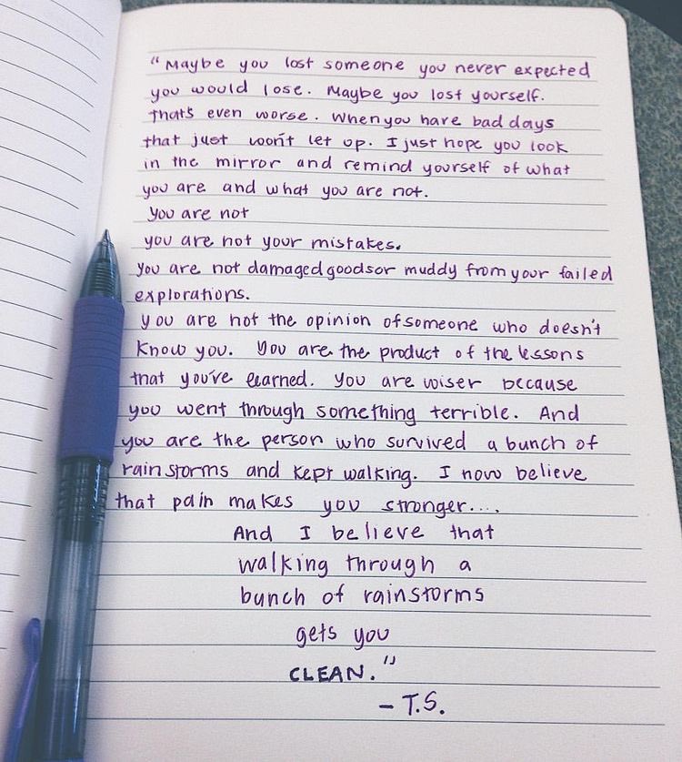 ifavdress's tweet photo. day 10: assolutamente tutto lo speech di clean #12DaysOfTaylor https://t.co/2MIHNObTTY
