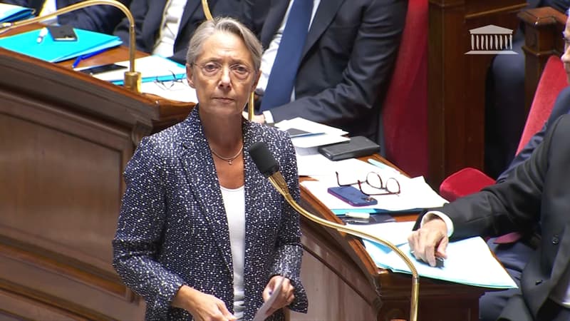 titrespresse's tweet image. (BFM TV): #Interpellée par Marine Le Pen sur la mort de #Lola, Elisabeth Borne l'appelle à "un peu de décence" : La Première ministre a réagi au meurtre de l'adolescente, après une question de la patronne des députés RN à.. titrespresse.com/6003782209/un-…