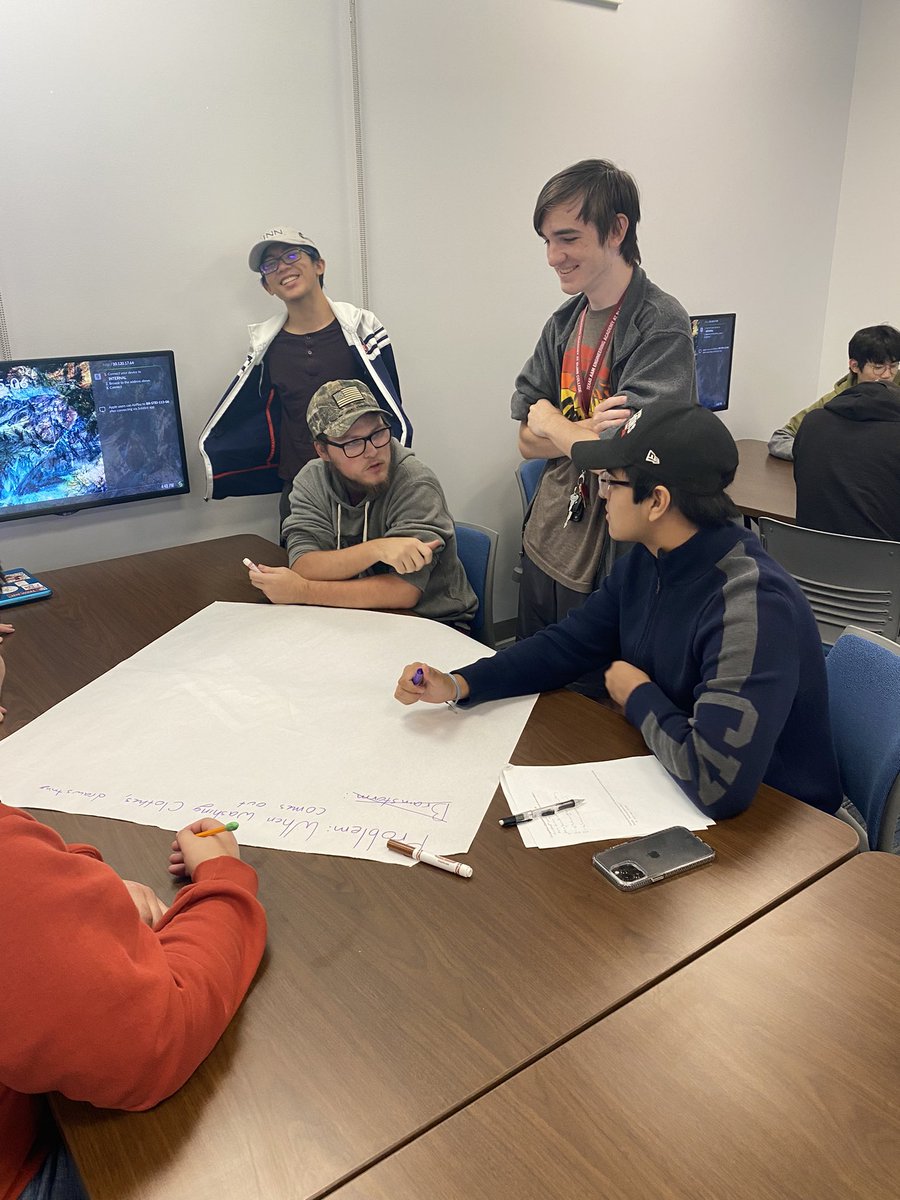 BlinnEngineer's tweet photo. Blinn Engineering Club solving the world’s problems! https://t.co/s2QtuxM3zn
