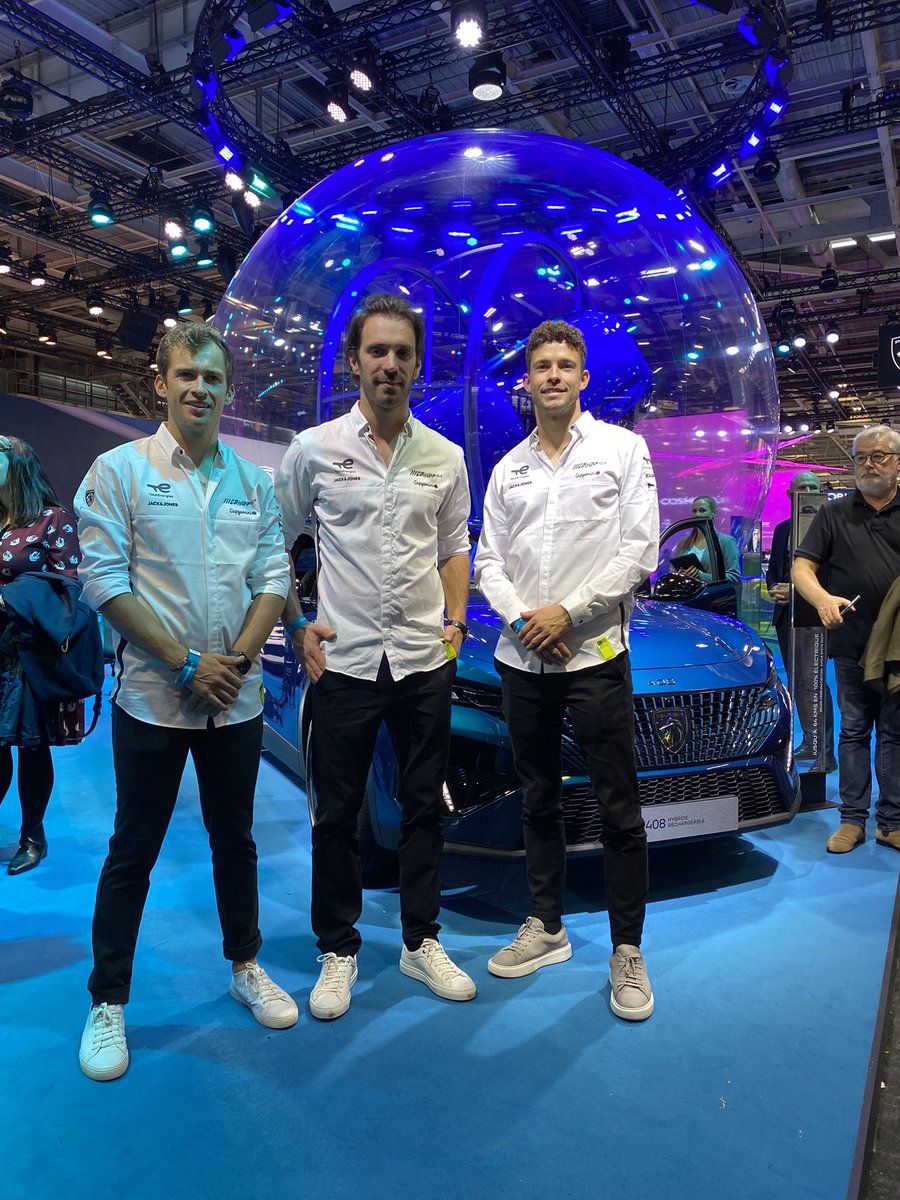 'Arrivée de nos 3 pilotes du @FIAWEC et de la #Peugeot9X8, venez à leur rencontre sur notre stand au Hall 4 ! @peugeotsport @JeanEricVergne @followgustavo @MikkelhJensen