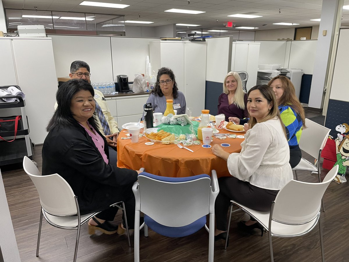 pacovey's tweet image. Lucky to be able to work alongside this great team at @YsletaISD Federal and State.  Their dedication and commitment to YISD faculty, students and families is unmatched. I’m so fortunate to get to work with them daily! #ServiceExcellence #YISDFSP