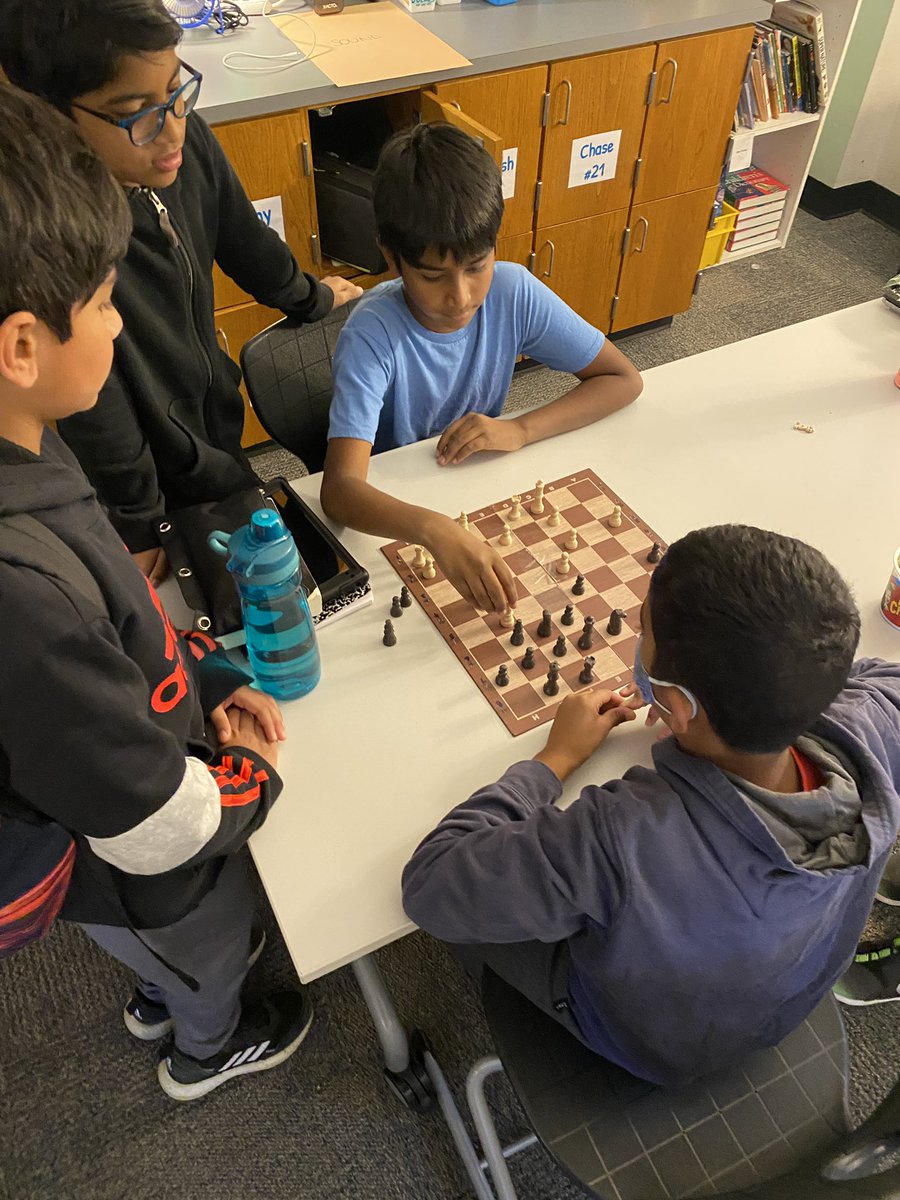 Rachel Perry tweet media