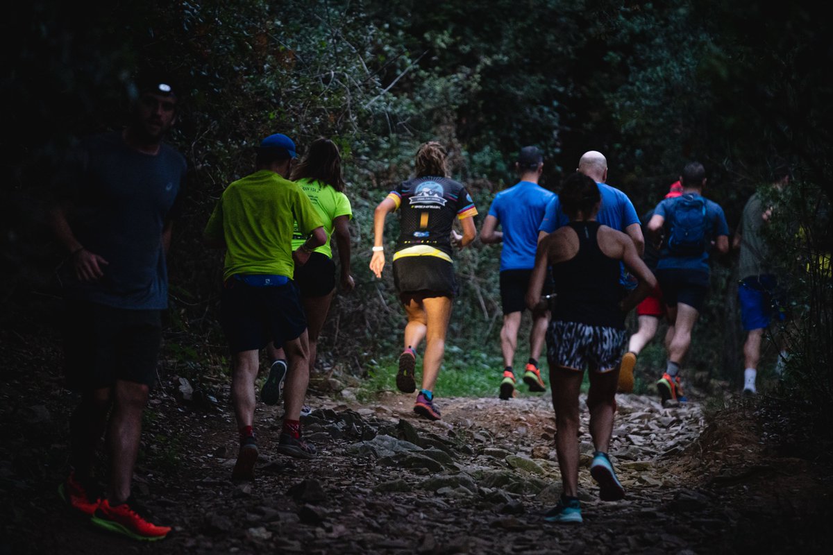 tradeinnsl's tweet photo. A great day of #TrailRunning with @ASICSspain &amp; Runnerinn in #Barcelona ! 🏃‍♀️⛰ Don't miss our #TestDays by subscribing to our newsletter or following us on instagram! 🚀 https://t.co/dcHwgz7xvF