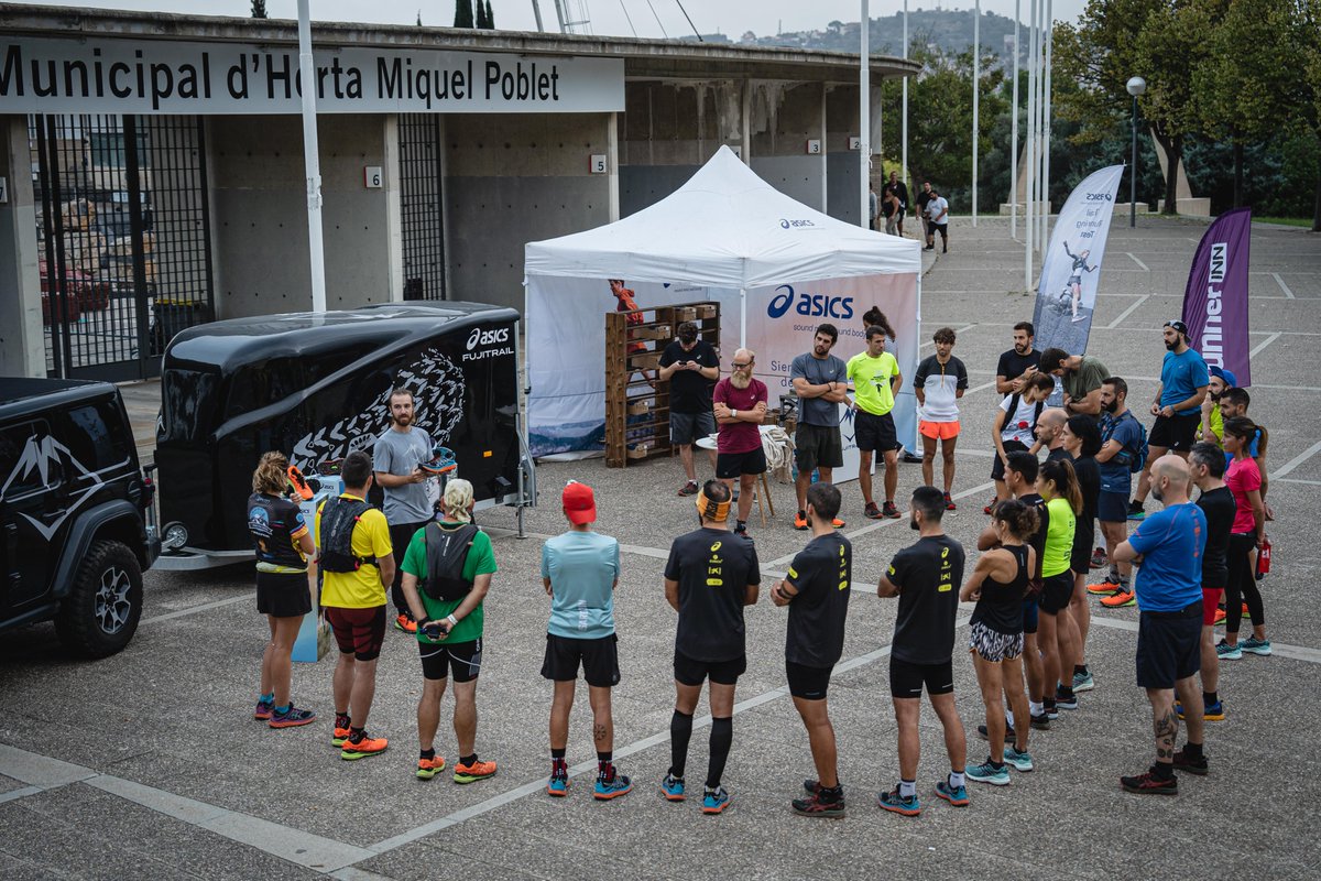 tradeinnsl's tweet photo. A great day of #TrailRunning with @ASICSspain &amp; Runnerinn in #Barcelona ! 🏃‍♀️⛰ Don't miss our #TestDays by subscribing to our newsletter or following us on instagram! 🚀 https://t.co/dcHwgz7xvF