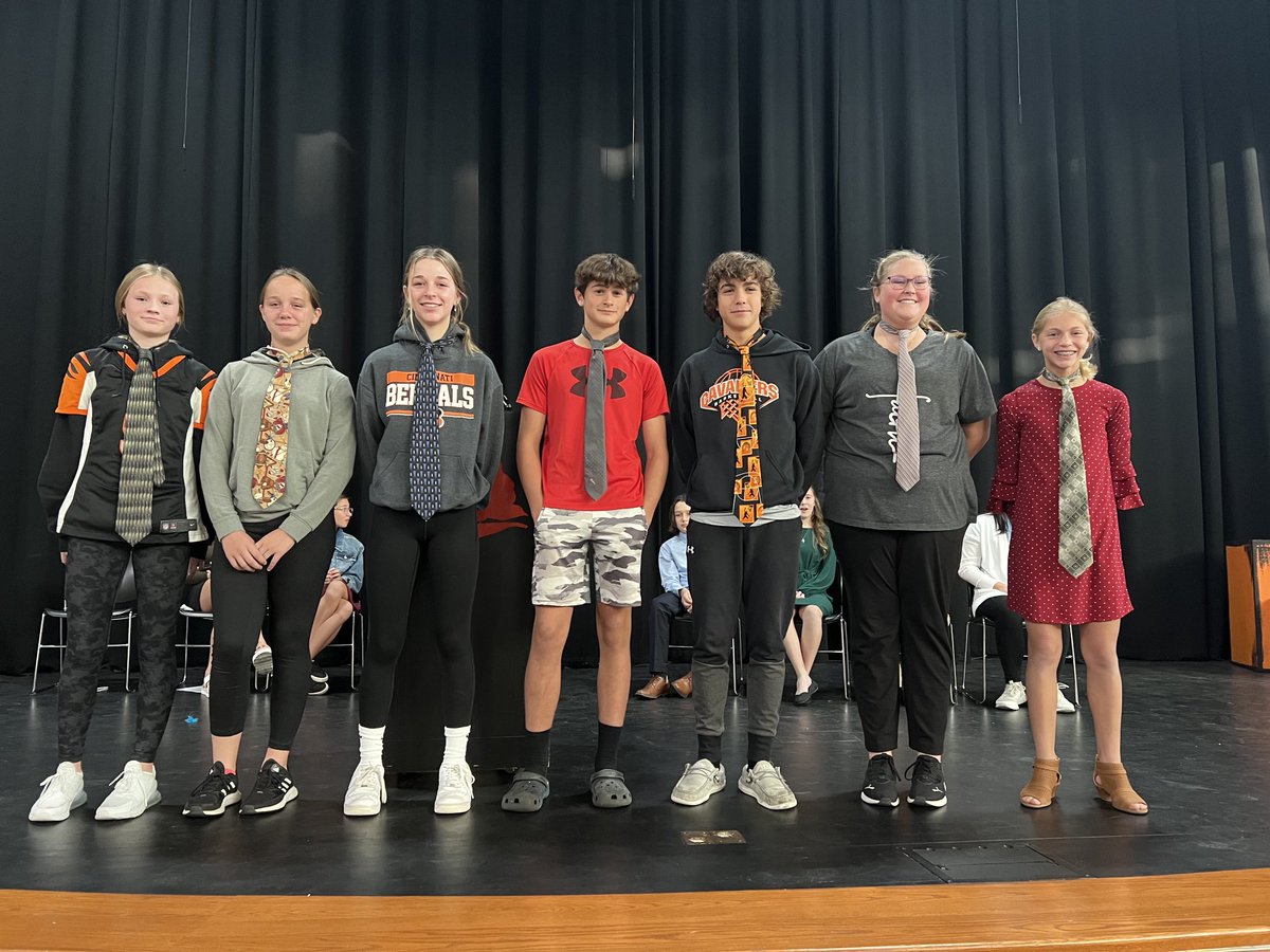 CWMiddleSchool's tweet photo. Not only are students learning about our veterans, but also how to honor them by learning to tie a tie. The annual tie tying contest did not disappoint! #cavpride https://t.co/eVqa16xDYc