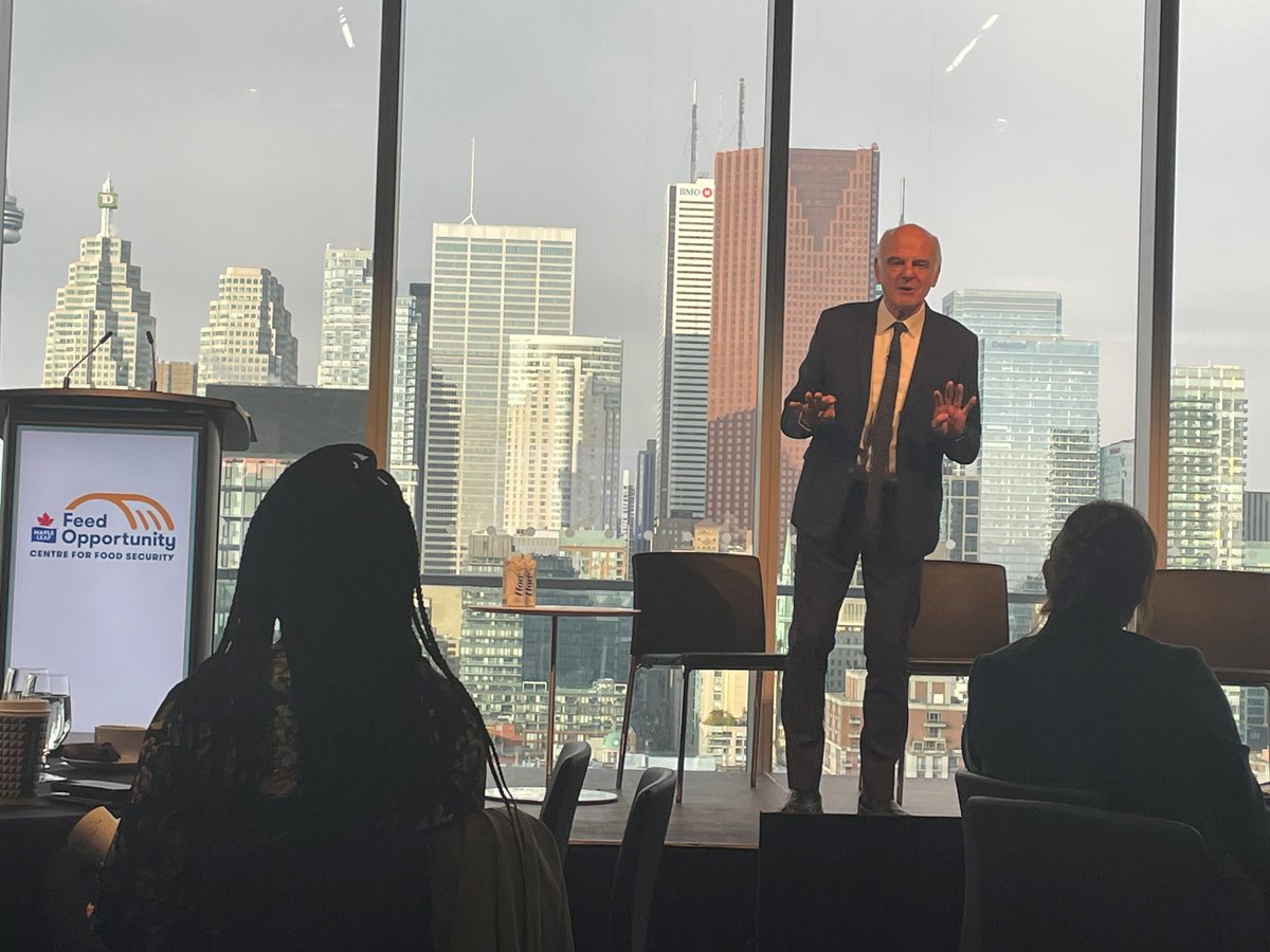 World renowned Dr. David Nabarro joined the Maple Leaf Food Security Symposium to provide a global perspective - inspiring to hear an expert on the importance of nutrition, environment, climate & livelihoods to food security - We have more work to do!  #FeedOpportunity