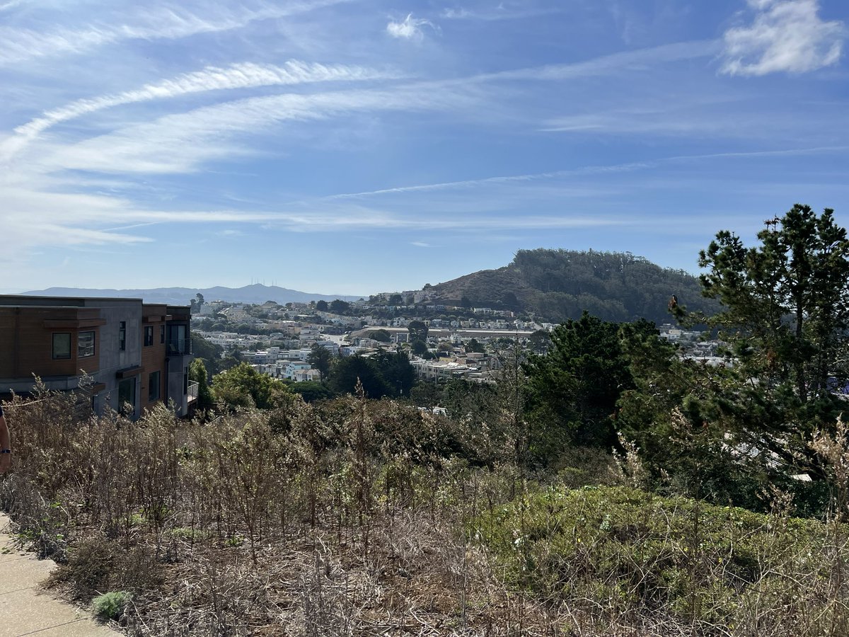 DavidGallagher's tweet photo. Yesterday I was asked, “What’s your perfect day in San Francisco?” I’m not much at sound bites, but I said it was when I discover something new. The walk on the SF Cross Town Trail really did that for me, taking me places I hadn’t been in years. Thanks @AllOutSF #AllOutSF https://t.co/EsCuBT35dY