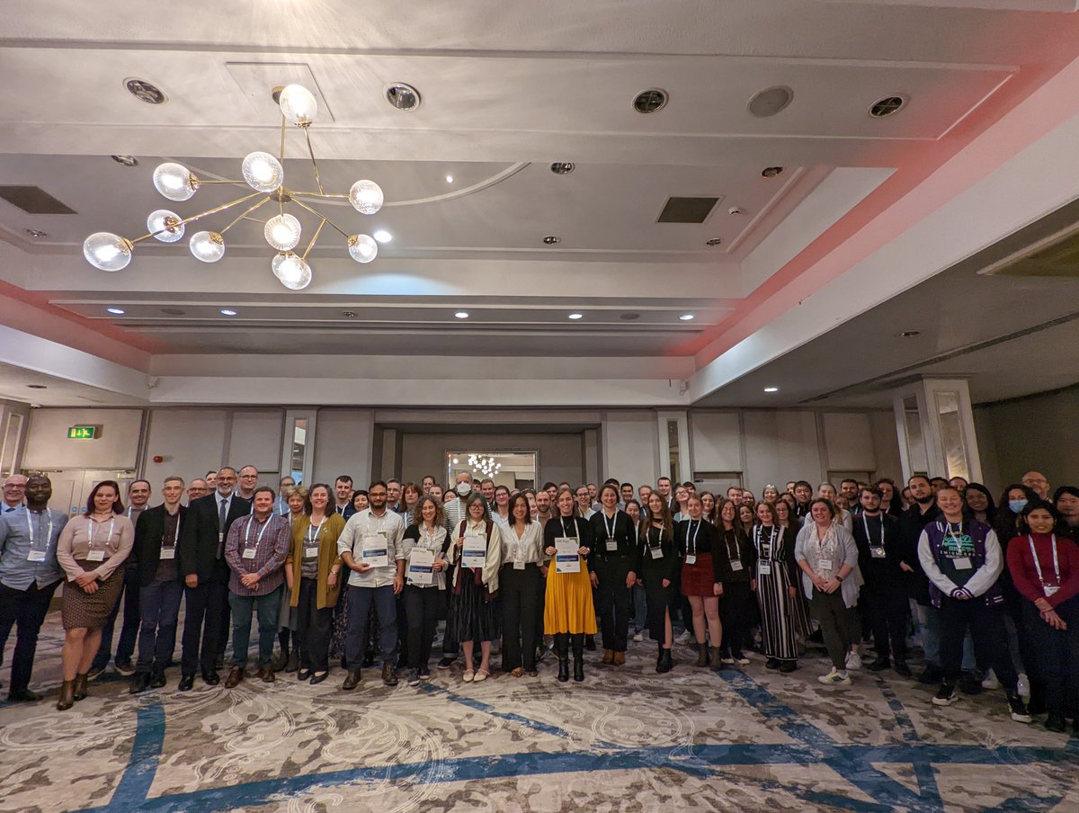 A big thank you to everyone who attended, presented, chaired and networked at the #JGenVirol #MicrobioRoadshow in #Glasgow yesterday. We hope you all enjoyed the event!

<a href="/gurdyalbesra/">Professor Gurdyal Singh Besra FMedSci FRS</a> @KohlLabCVR <a href="/10queues/">@10queues</a> <a href="/PeterCotgreave/">Peter Cotgreave</a> <a href="/CVRinfo/">MRC-Uni of Glasgow Centre for Virus Research</a>