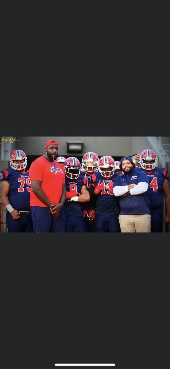 Raymere_Carter's tweet image. 