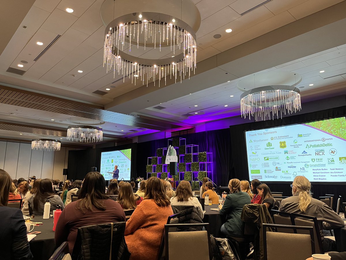 Opening of the Congress 👏👏👏🌳🌲🌱 #womeninSTEM