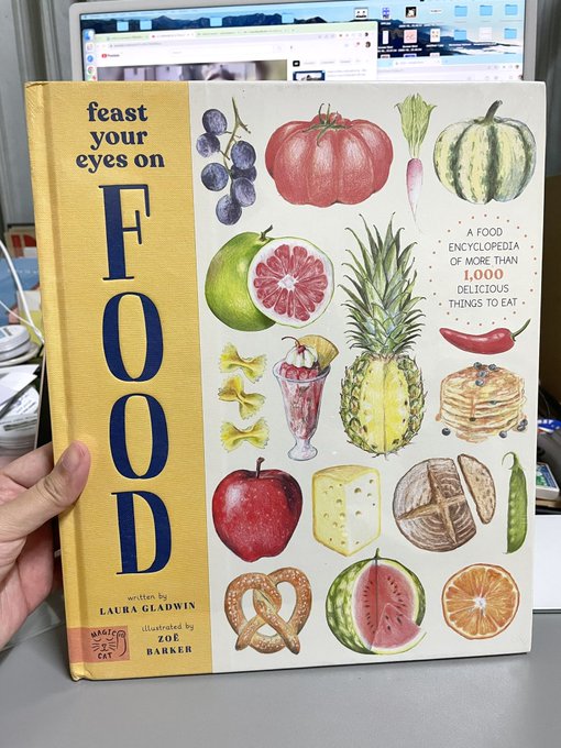 ได้หนังสือ Feast your eyes on food ที่สั่งจากคิโนะแล้ว เล่มใหญ่มาก ข้างในก็ตื่นตาตื่นใจมากกก
เป็น food encyclopedia วาดด้วยสีไม้
#ปลารี่กับหนังสือมีรูป 