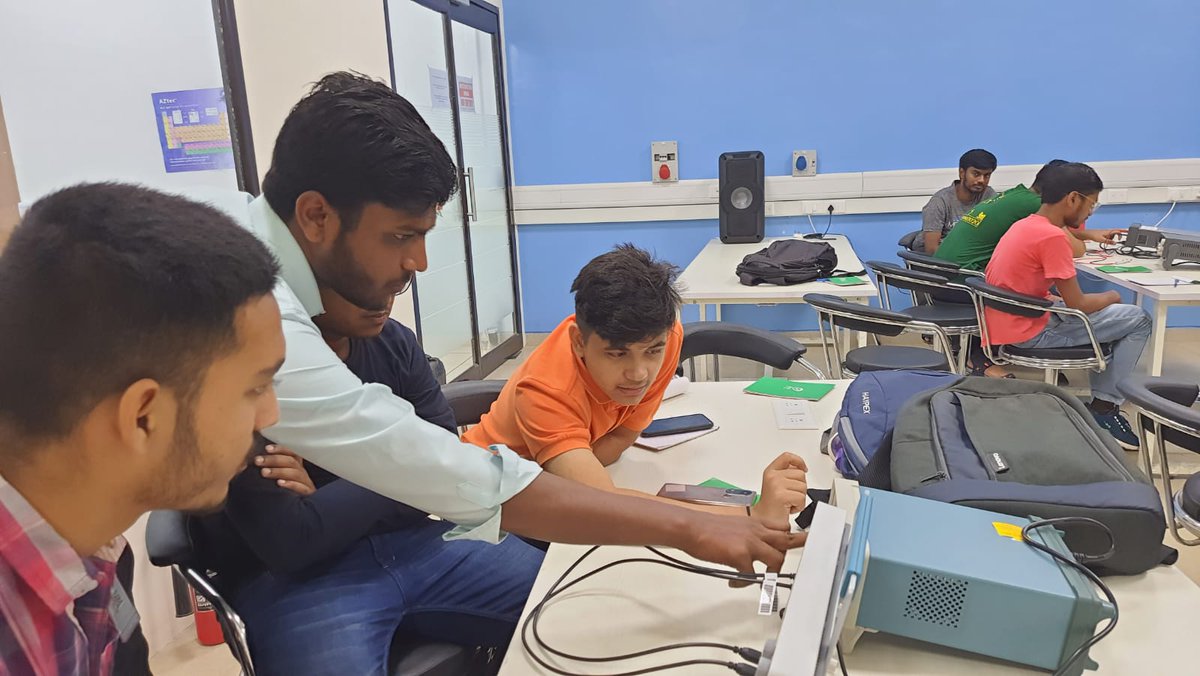 AICSEED's tweet photo. We are happy to share glimpses from our first #Electronic #Rapid #Prototyping Workshop at #aicseed, where 25 Makers from @IISERPune made their own PCB boards, tested and refined using instrument like PCB printer, Function generator, Oscilloscope, Soldering and desoldering station https://t.co/6xi6kyXPDR