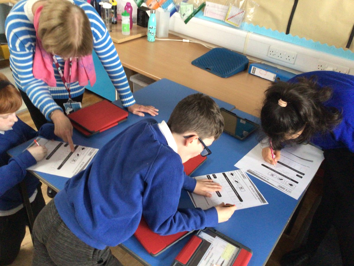 stpetersgala's tweet image. P6 and P7 have come together this afternoon to engage in the #ReadySetCodeLIVE session. New language of coding learnt and some funky dance moves performed. #InspireLearning @inspireSBC @ScratchCoding1