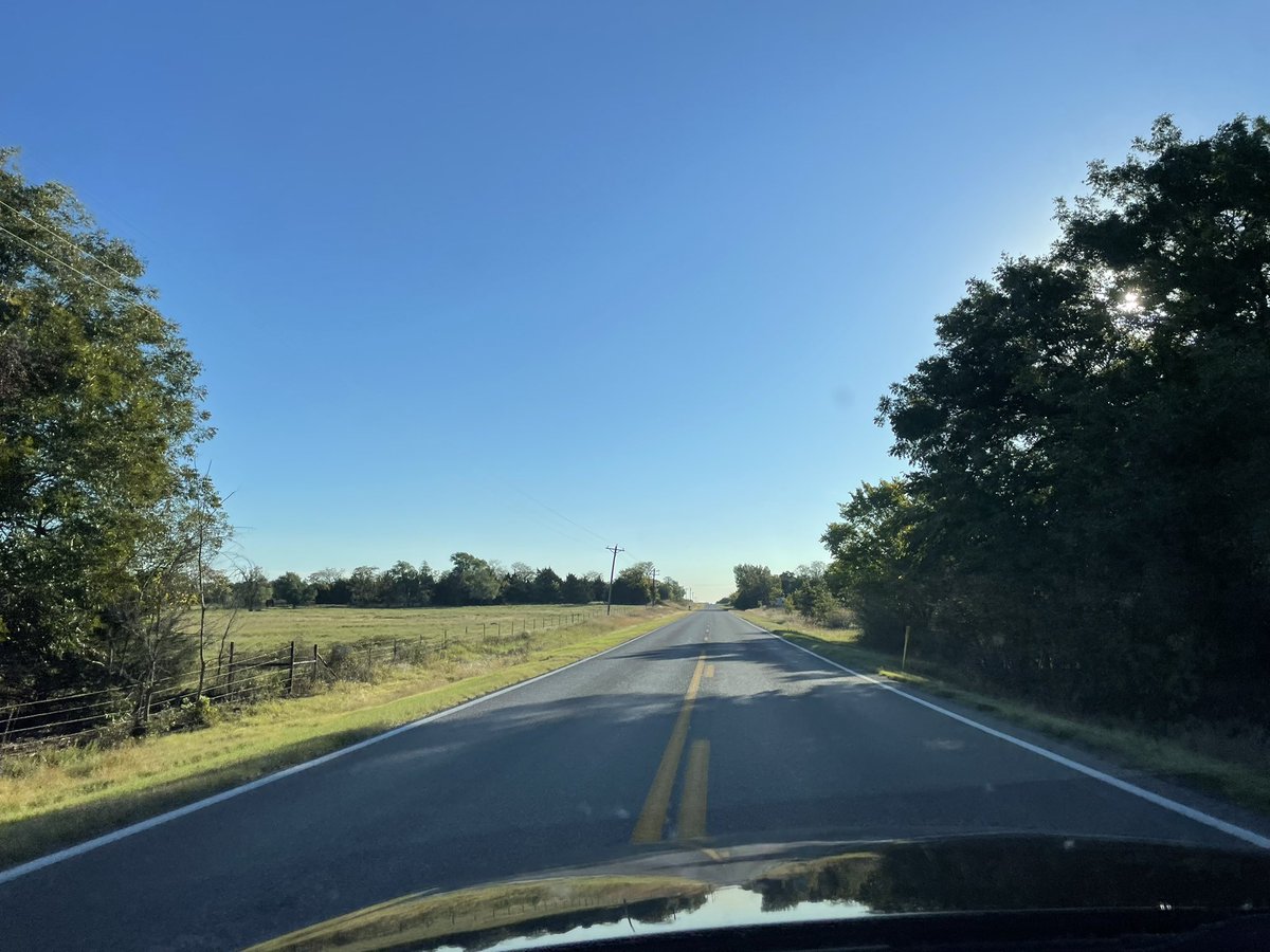 BudTesting's tweet photo. Happy Tuesday Oklahoma!! We are out collecting samples. Holler if you need on the list.  Hope everybody has a blessed and prosperous day. ✌️🤟🤙
#budstesting #oklahoma #oklahomacannabiscommunity #oklahomamedicalmarijuana #oklahomagrowers #oklahomagrown #medicalmarijuana https://t.co/MaE27K0dgB